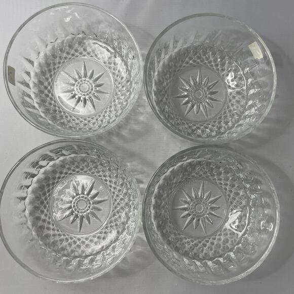 4 Arcoroc Diamant Glass 5"‎ Salad Bowls - Picture 3 of 8